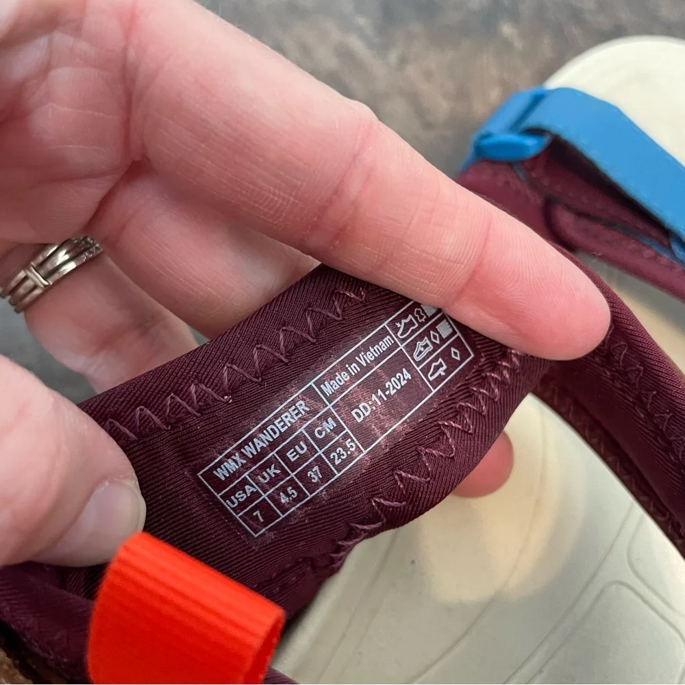 Vionic Women's Walk Max Wanderer Comfort Adjustable Sandal Size 7 - Picture 4 of 7